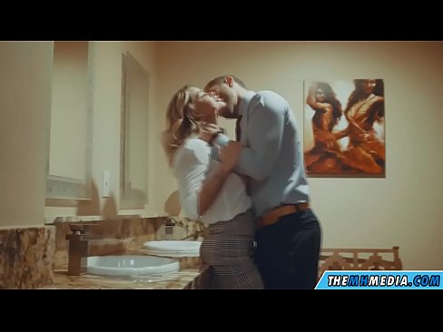 ❤️ Kiedy biuściasta blondynka uwodzi cię w publicznej toalecie ❌ Hard porn at pl.com-pornzog.ru ❤